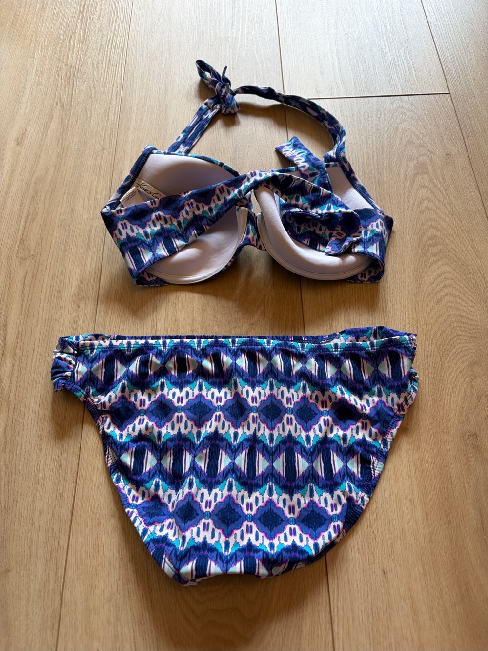 Kenneth Cole Bikini Set - Picture 4 of 4